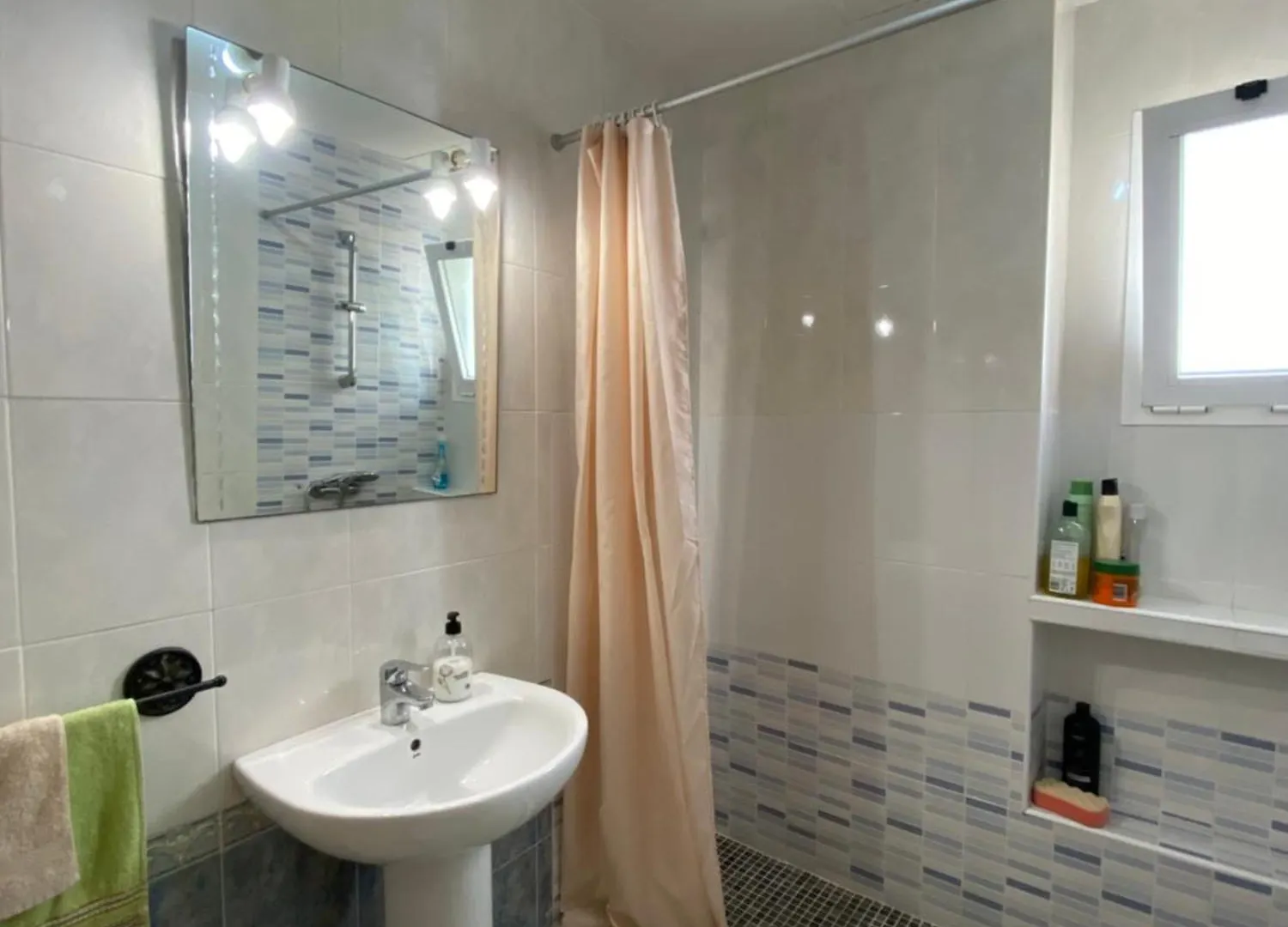Apartamento A Pie De Playa Rota