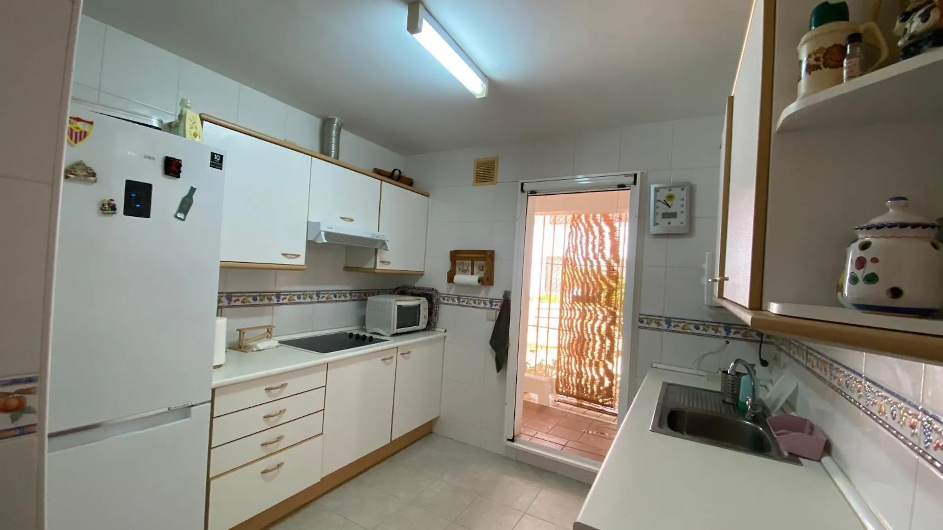 Apartamento A Pie De Playa Rota 0*,  Spain