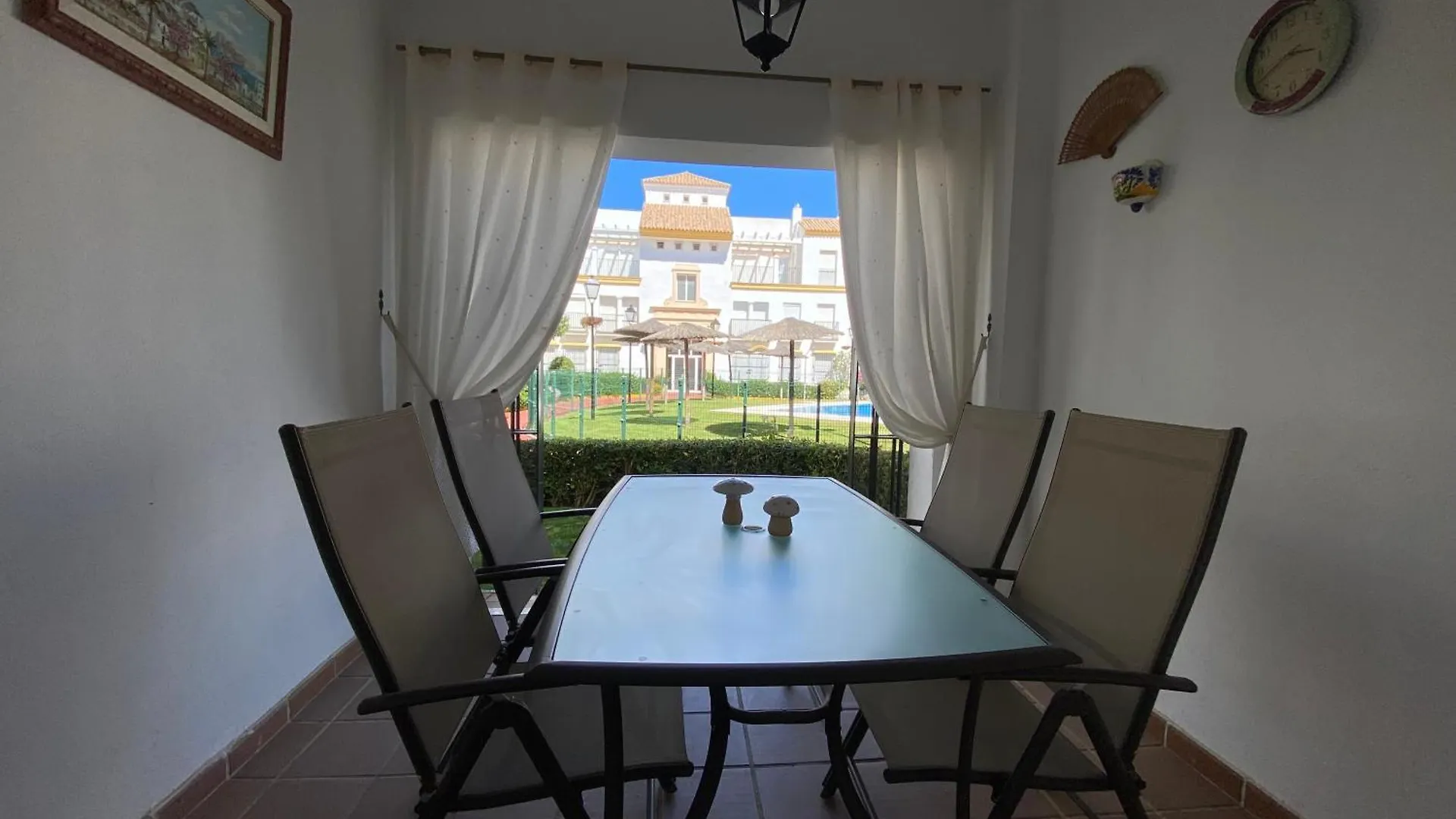 Apartamento A Pie De Playa Rota Spain